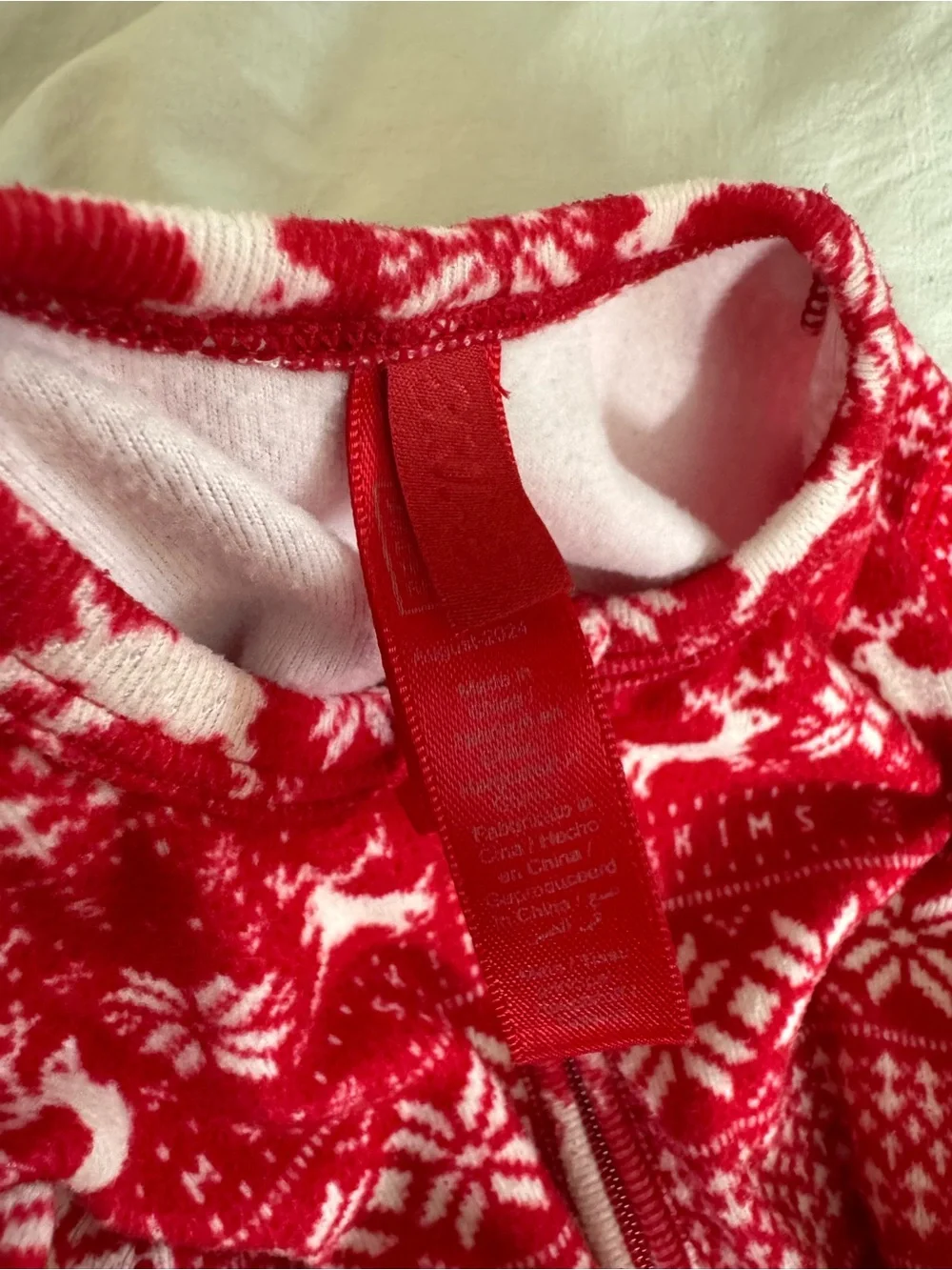 Skims Baby Red and White reindeer Christmas zip up pajamas 12m